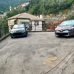 Il Castagno Apartment *
